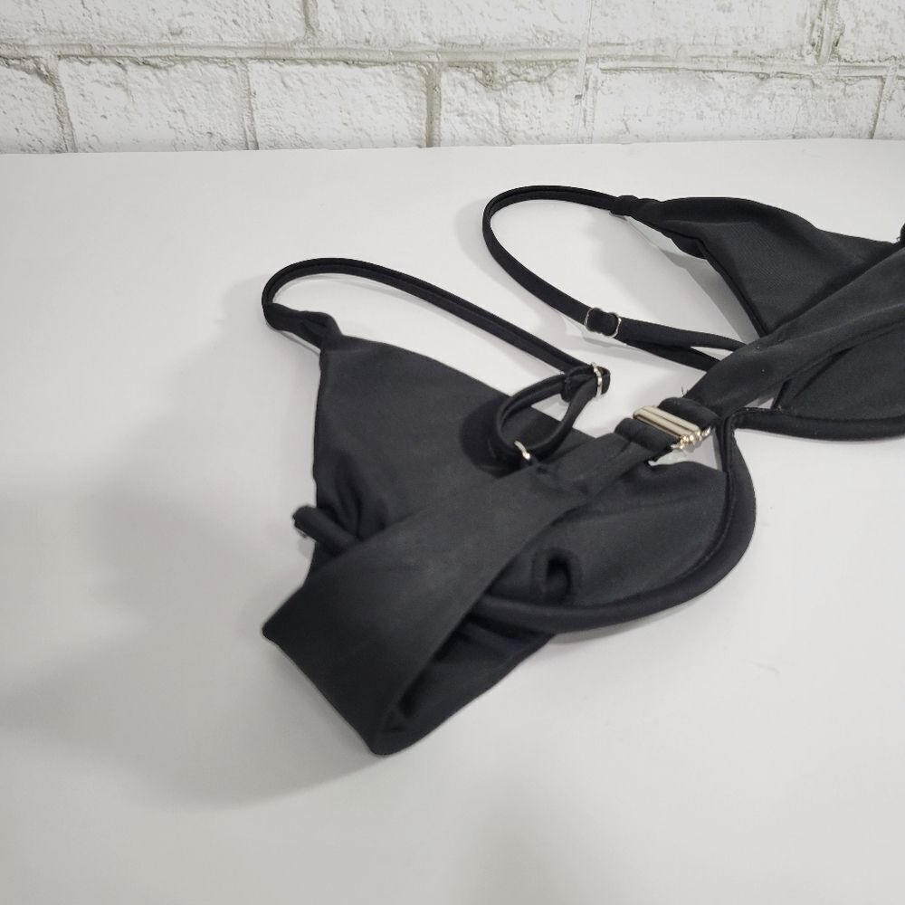 SHEIN black bikini top - Picture 8 of 11